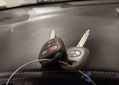 2016 Toyota Camry Le from USA, damaged, VIN 4T1BF1FK0GU209923